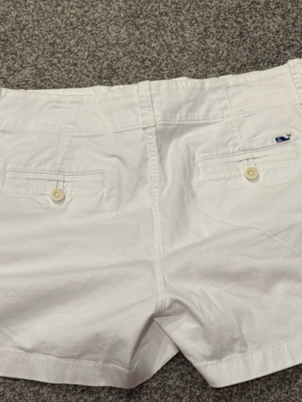 Vineyard Vines Women's Shorts
White Cap Tailored
Herringbone 3.5 ED Short - Picture 2 of 5